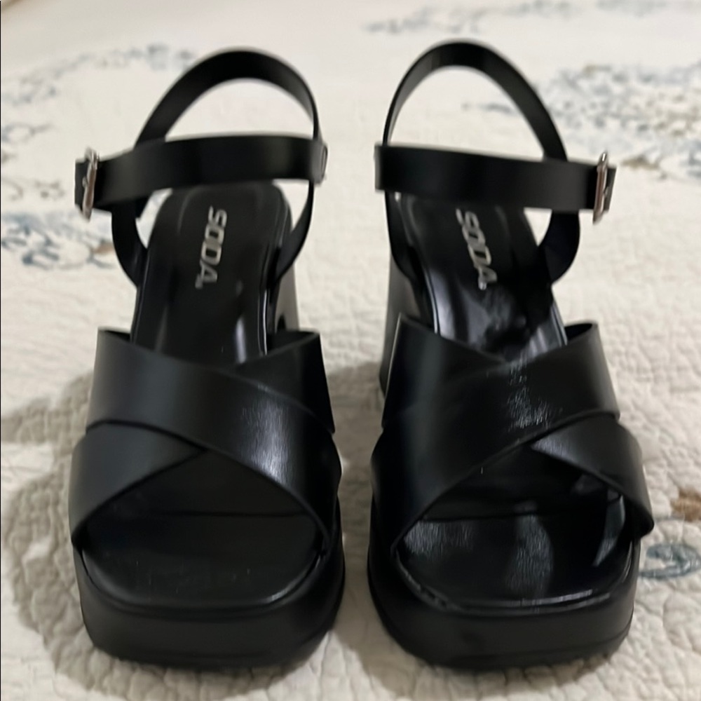 Black platform sandals